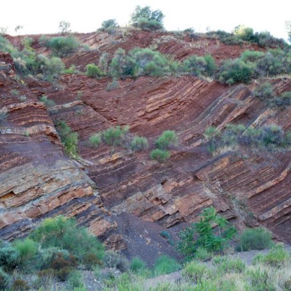 4 normal faults lodeve  permian  basin